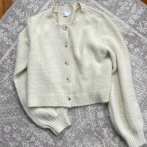 Cardigan with ballon sleeves